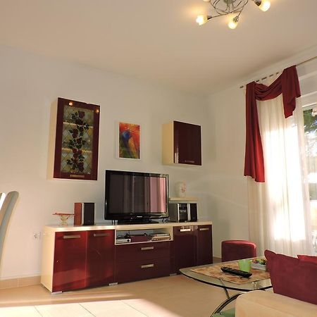 Apartman Legin Fazana Exterior photo