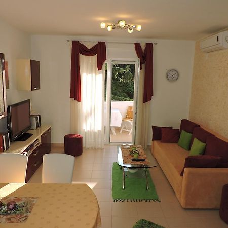 Apartman Legin Fazana Exterior photo