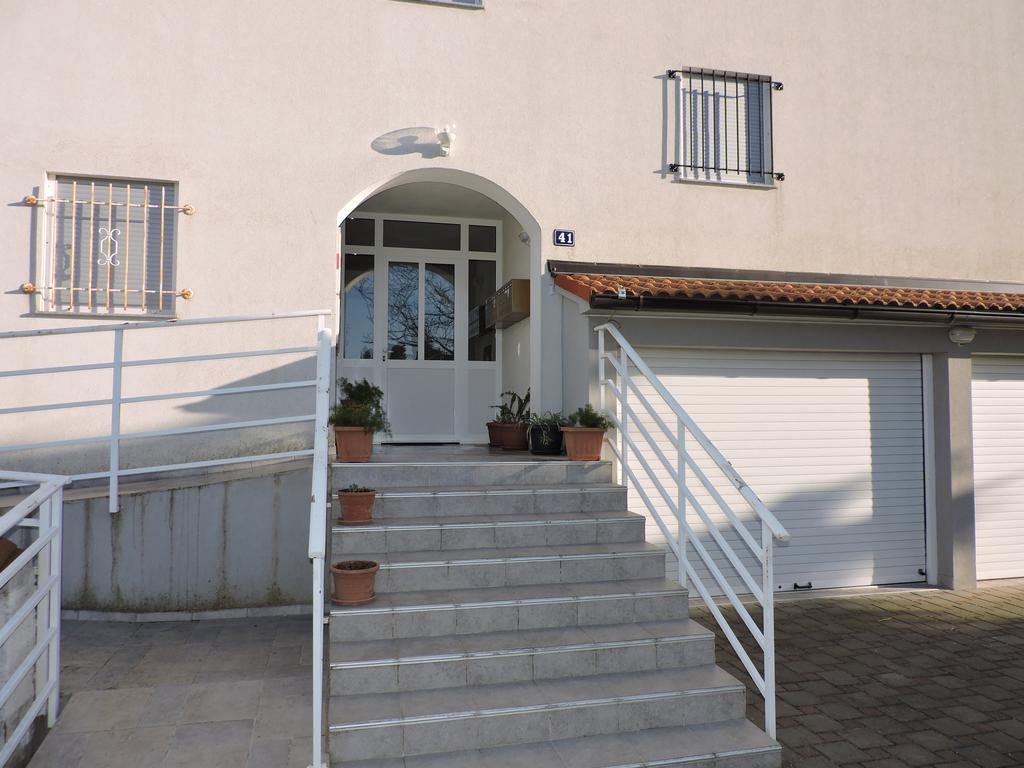 Apartman Legin Fazana Exterior photo